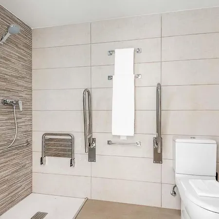 Cala'n Blanes Sleeps 8 With Air Con And Wifi Villa Cala'N Blanes (Menorca)