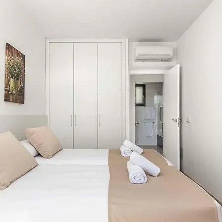 Cala'n Blanes Sleeps 8 With Air Con And Wifi Villa Cala'N Blanes (Menorca)